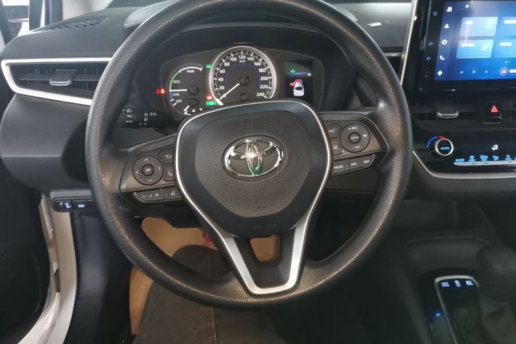 Used Toyota Corolla 2021 Dual-Motor 1.8L E-CVT Elite Edition Steering Wheel