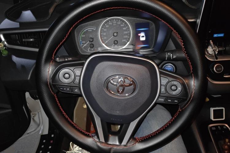 Used Toyota Corolla 2021 Dual-Motor 1.8L E-CVT Elite Edition Steering Wheel
