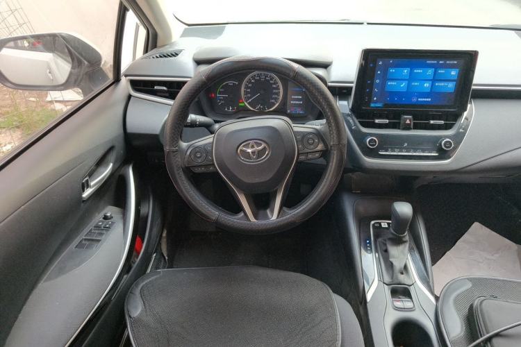Used Toyota Corolla 2021 Dual-Motor 1.8L E-CVT Elite Edition Steering Wheel