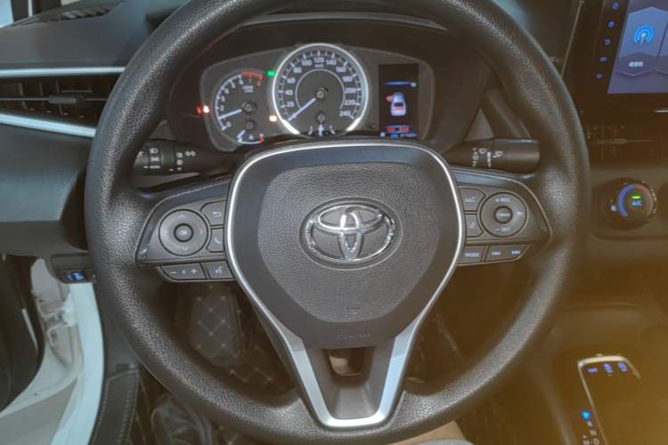 Used Toyota Corolla 2021 1.2T S-CVT Pioneer PLUS Edition Steering Wheel