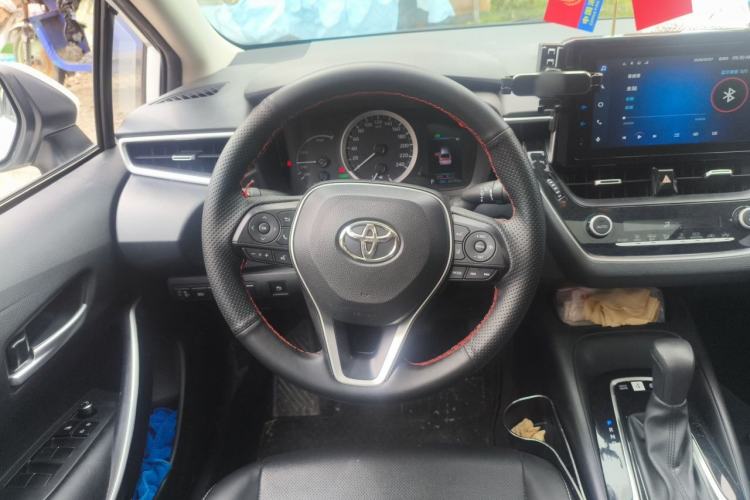 Used Toyota Corolla 2021 Dual-Motor 1.8L E-CVT Elite Edition Steering Wheel