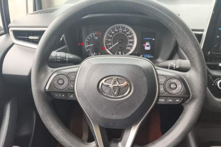 Used Toyota Corolla 2021 TNGA 1.5L CVT Elite Edition Steering Wheel