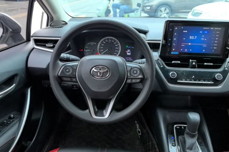 Used Toyota Corolla 2021 Dual-Motor 1.8L E-CVT Elite Edition Steering Wheel