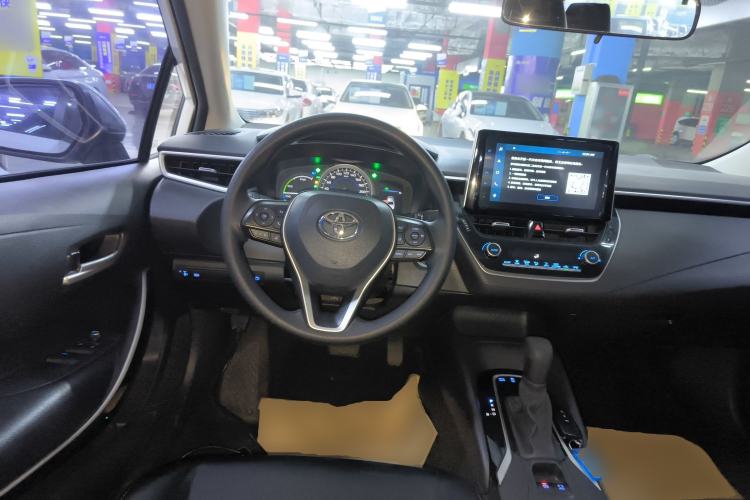 Used Toyota Corolla 2021 Dual-Motor 1.8L E-CVT Elite Edition Steering Wheel