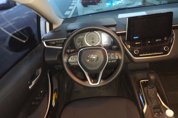 Used Toyota Corolla 2021 Dual-Motor 1.8L E-CVT Elite Edition Steering Wheel