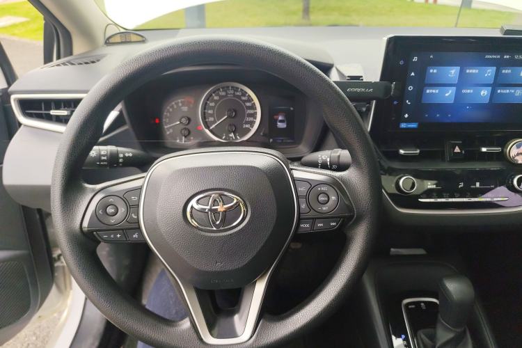 Used Toyota Corolla 2021 TNGA 1.5L CVT Elite Edition Steering Wheel
