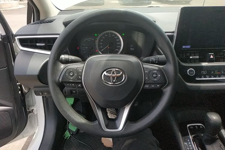 Used Toyota Corolla 2021 Dual-Motor 1.8L E-CVT Elite Edition Steering Wheel