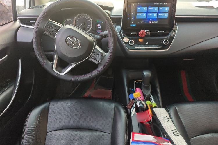 Used Toyota Corolla 2021 Dual-Motor 1.8L E-CVT Elite Edition Steering Wheel