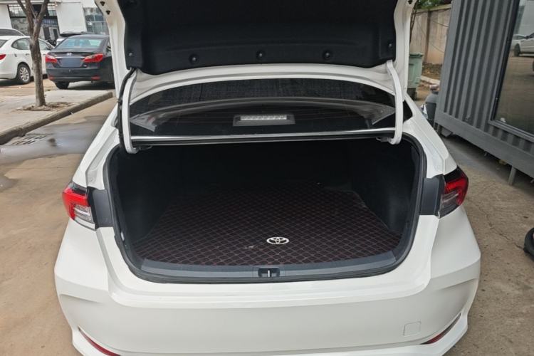 Used Toyota Corolla 2021 Dual-Motor 1.8L E-CVT Elite Edition Trunk