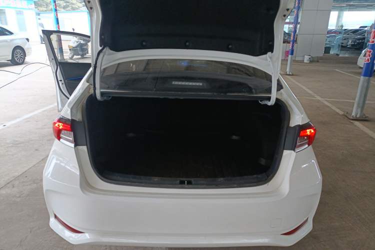 Used Toyota Corolla 2021 1.2T S-CVT Luxury Edition Trunk