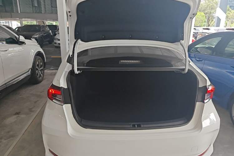 Used Toyota Corolla 2021 1.2T S-CVT Pioneer Edition Trunk