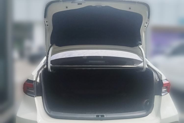 Used Toyota Corolla 2021 Dual-Motor 1.8L E-CVT Elite Edition Trunk