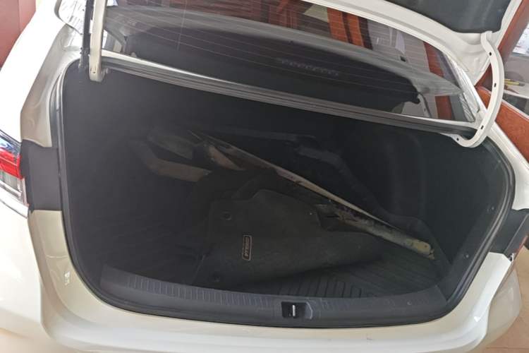 Used Toyota Corolla 2021 1.2T S-CVT Luxury Edition Trunk