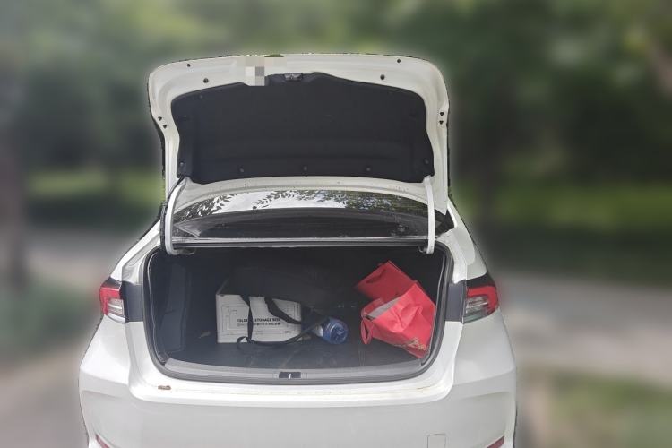 Used Toyota Corolla 2021 Dual-Motor 1.8L E-CVT Elite Edition Trunk