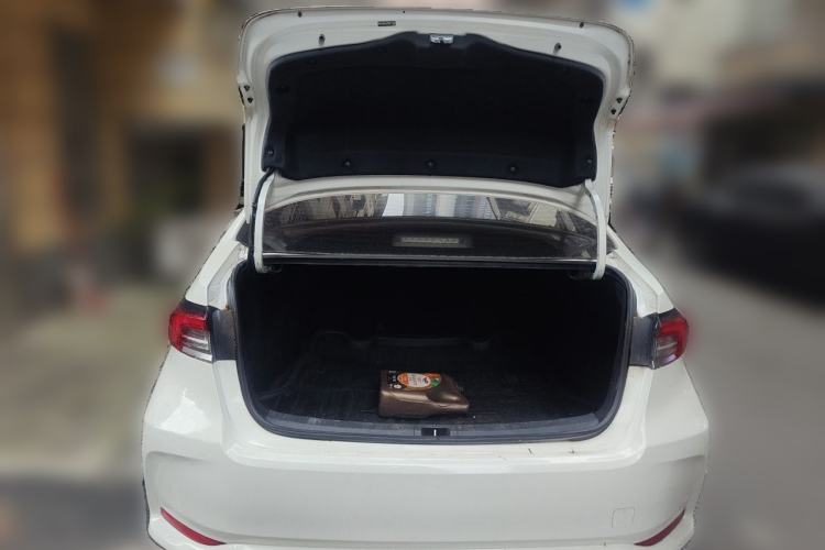 Used Toyota Corolla 2021 Dual-Motor 1.8L E-CVT Elite Edition Trunk