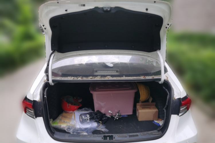 Used Toyota Corolla 2021 Dual-Motor 1.8L E-CVT Elite Edition Trunk