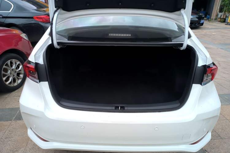 Used Toyota Corolla 2021 1.2T S-CVT Pioneer PLUS Edition Trunk