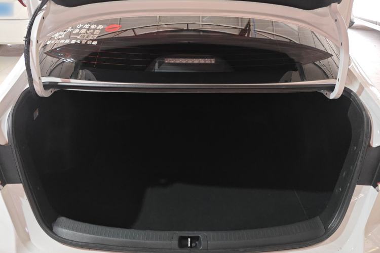 Used Toyota Corolla 2021 Dual-Motor 1.8L E-CVT Elite Edition Trunk