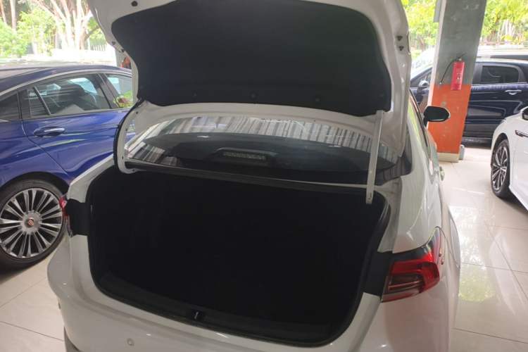 Used Toyota Corolla 2021 1.2T S-CVT Elite Edition Trunk