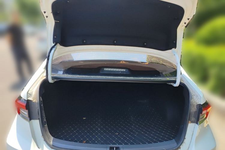 Used Toyota Corolla 2021 Dual-Motor 1.8L E-CVT Elite Edition Trunk