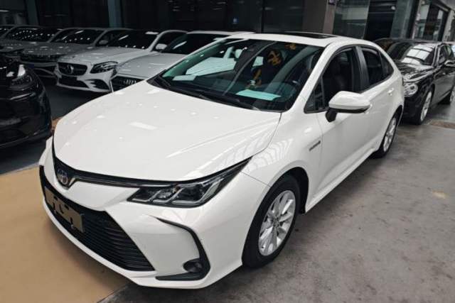 Used Toyota Corolla 2021 Dual-Motor 1.8L E-CVT Elite Edition