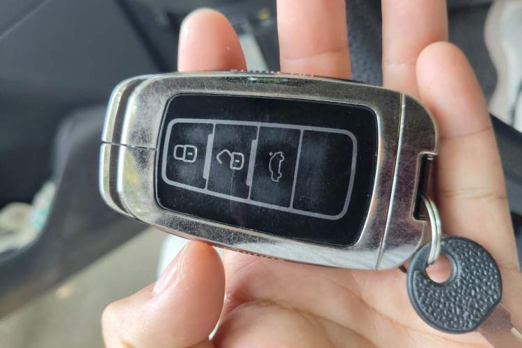 Used Toyota Corolla 2021 Dual-Motor 1.8L E-CVT Elite Edition Vehicle Key