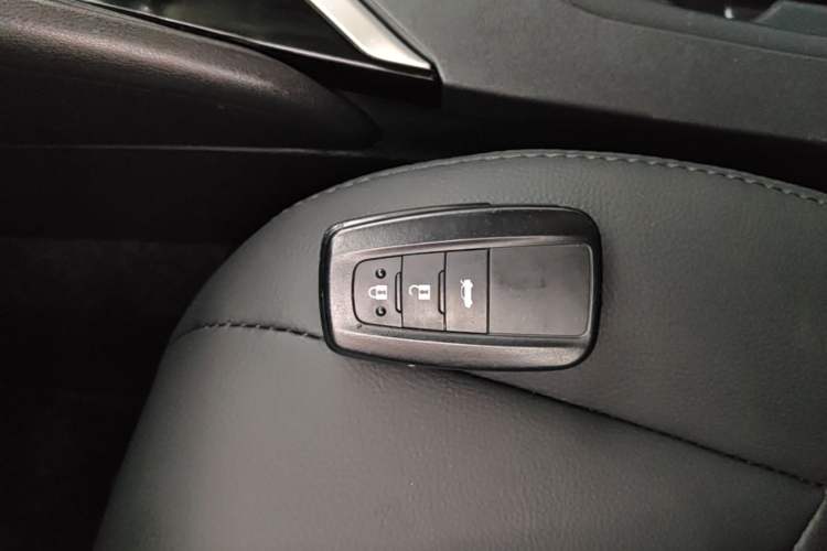 Used Toyota Corolla 2021 TNGA 1.5L CVT Elite Edition Vehicle Key