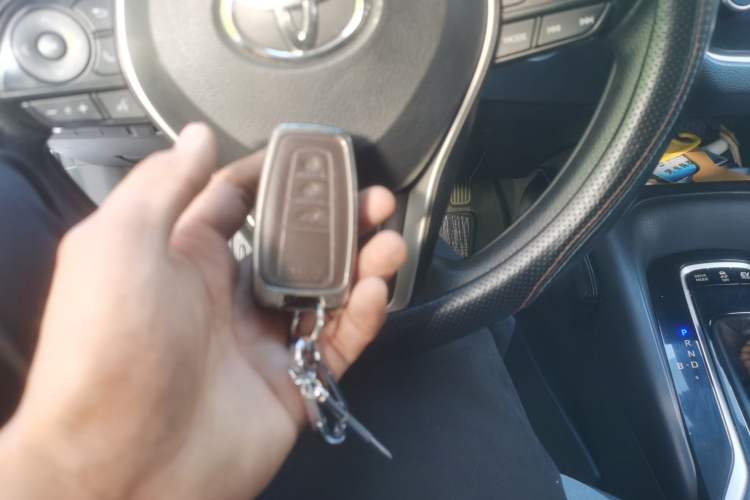 Used Toyota Corolla 2021 Dual-Motor 1.8L E-CVT Elite Edition Vehicle Key