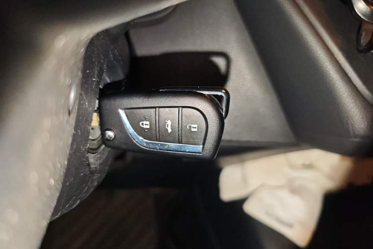 Used Toyota Corolla 2021 1.2T S-CVT Pioneer Edition Vehicle Key
