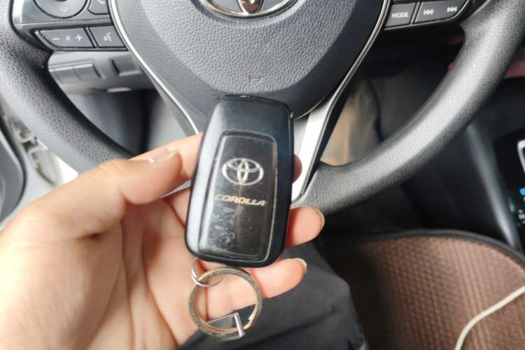 Used Toyota Corolla 2021 TNGA 1.5L CVT Elite Edition Vehicle Key