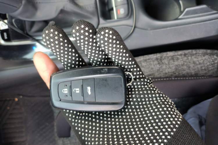 Used Toyota Corolla 2021 TNGA 1.5L CVT Elite Edition Vehicle Key