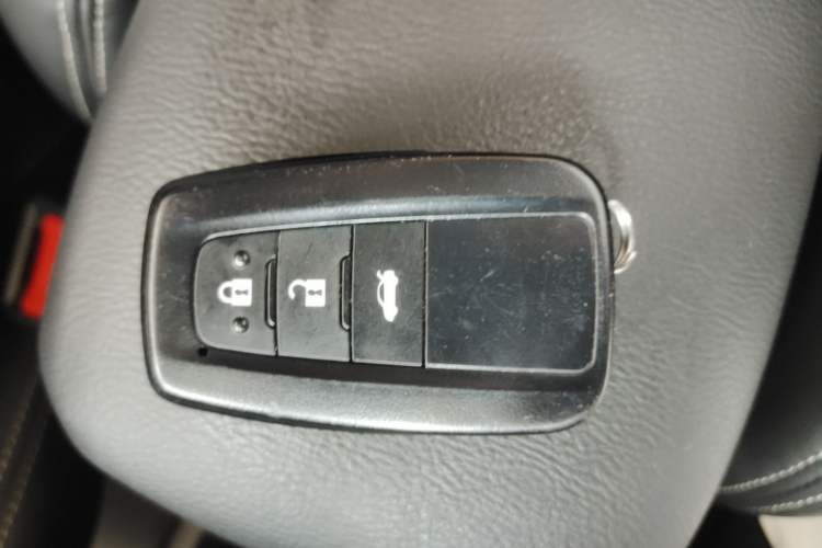 Used Toyota Corolla 2021 1.2T S-CVT Pioneer PLUS Edition Vehicle Key