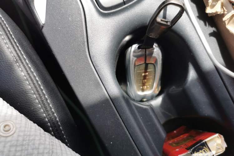 Used Toyota Corolla 2021 Dual-Engine 1.8L E-CVT Pioneer Edition Vehicle Key