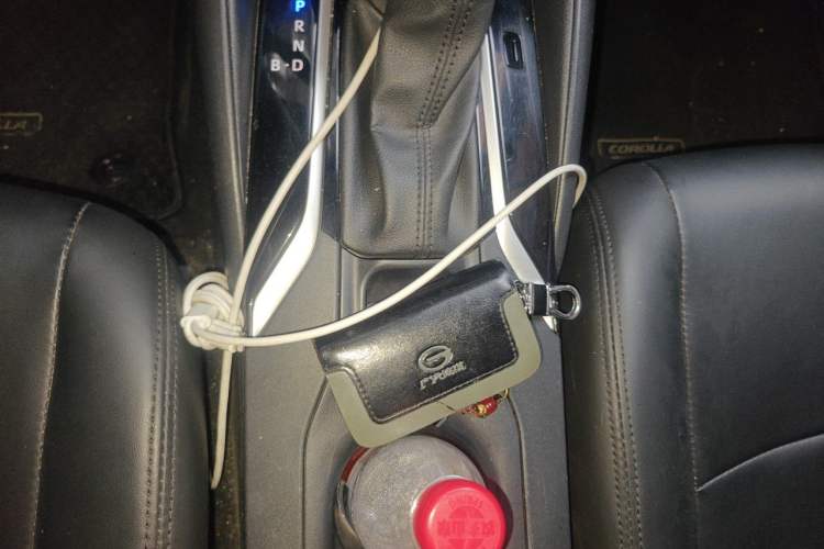 Used Toyota Corolla 2021 Dual-Motor 1.8L E-CVT Elite Edition Vehicle Key