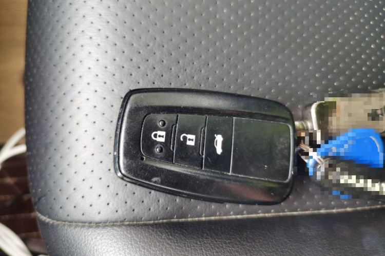 Used Toyota Corolla 2021 Dual-Motor 1.8L E-CVT Elite Edition Vehicle Key