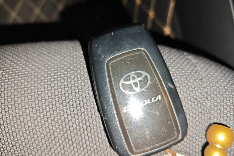 Used Toyota Corolla 2021 TNGA 1.5L CVT Elite Edition Vehicle Key
