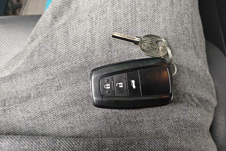 Used Toyota Corolla 2021 1.2T S-CVT Luxury Edition Vehicle Key