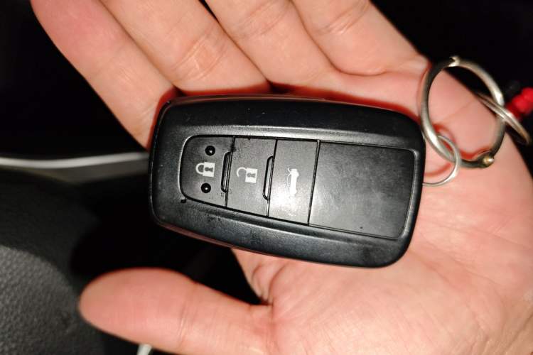 Used Toyota Corolla 2021 Dual-Motor 1.8L E-CVT Elite Edition Vehicle Key
