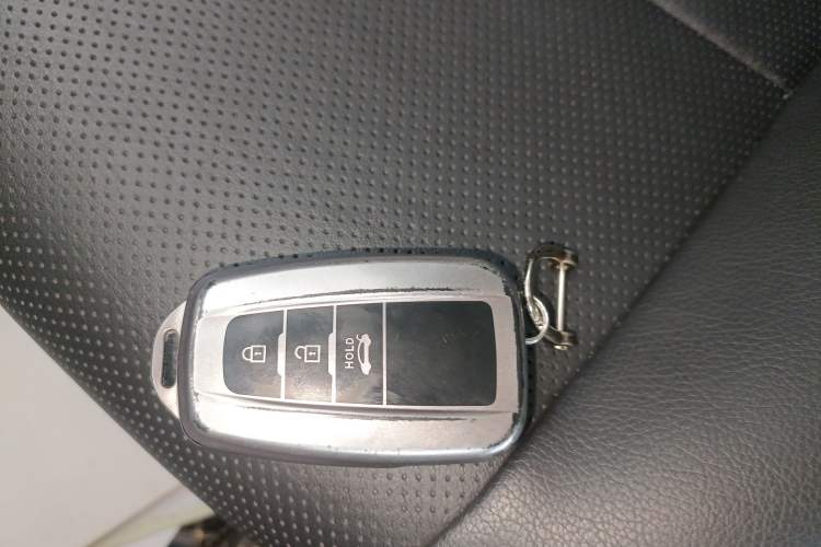 Used Toyota Corolla 2021 1.2T S-CVT Luxury Edition Vehicle Key