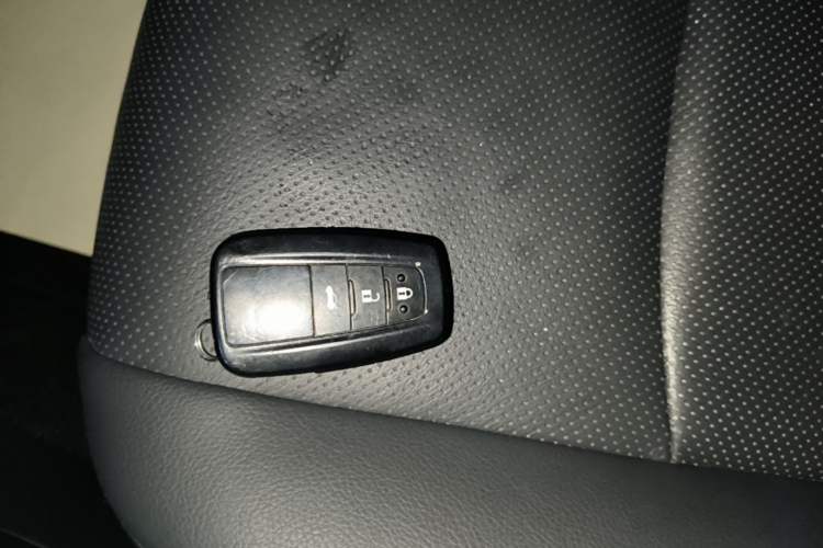 Used Toyota Corolla 2021 1.2T S-CVT Luxury Edition Vehicle Key