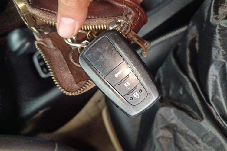 Used Toyota Corolla 2021 1.2T S-CVT Luxury Edition Vehicle Key