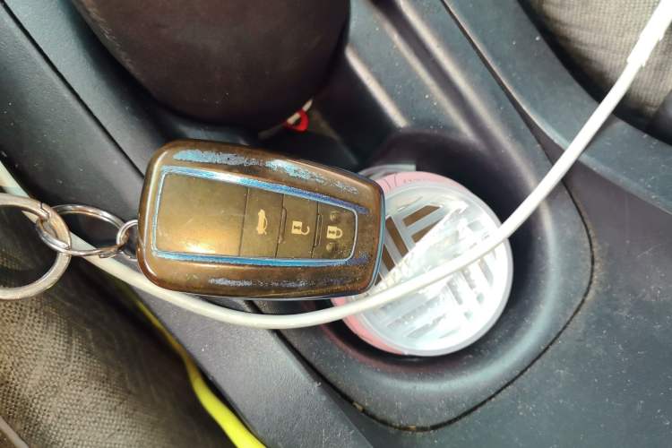 Used Toyota Corolla 2021 Dual-Engine 1.8L E-CVT Pioneer Edition Vehicle Key