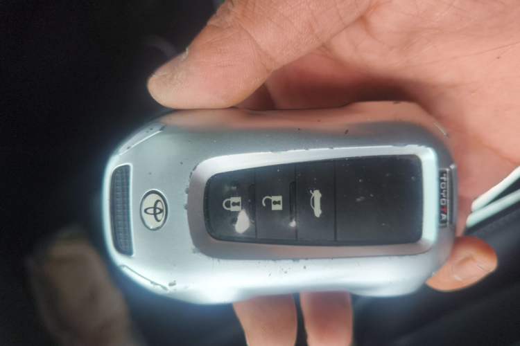 Used Toyota Corolla 2021 Dual-Motor 1.8L E-CVT Elite Edition Vehicle Key