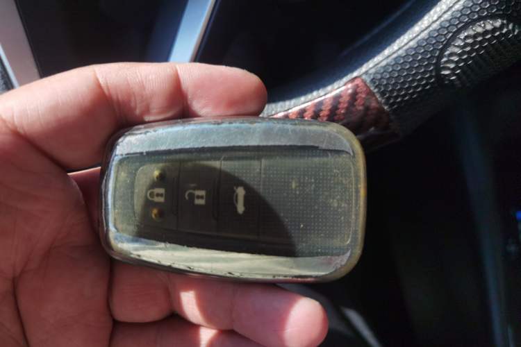 Used Toyota Corolla 2021 TNGA 1.5L CVT Elite Edition Vehicle Key