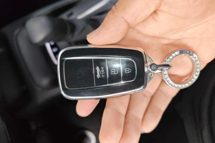 Used Toyota Corolla 2021 Dual-Motor 1.8L E-CVT Elite Edition Vehicle Key