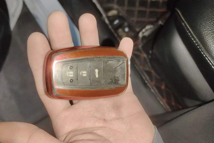 Used Toyota Corolla 2021 TNGA 1.5L CVT Elite Edition Vehicle Key