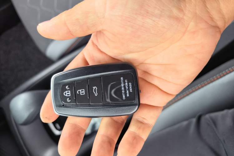 Used Toyota Corolla 2021 1.2T S-CVT Pioneer PLUS Edition Vehicle Key