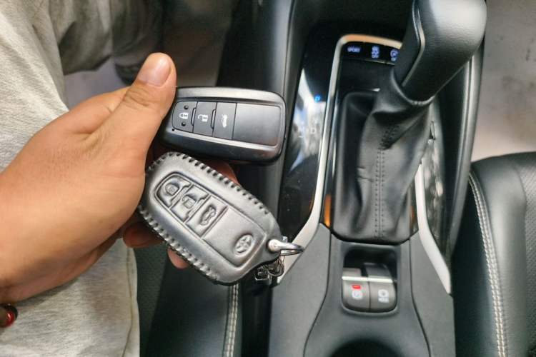 Used Toyota Corolla 2021 1.2T S-CVT Luxury Edition Vehicle Key