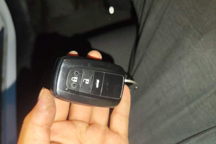 Used Toyota Corolla 2021 Dual-Motor 1.8L E-CVT Elite Edition Vehicle Key