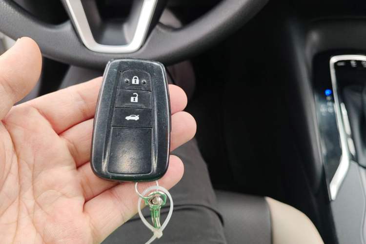 Used Toyota Corolla 2021 1.2T S-CVT Pioneer PLUS Edition Vehicle Key